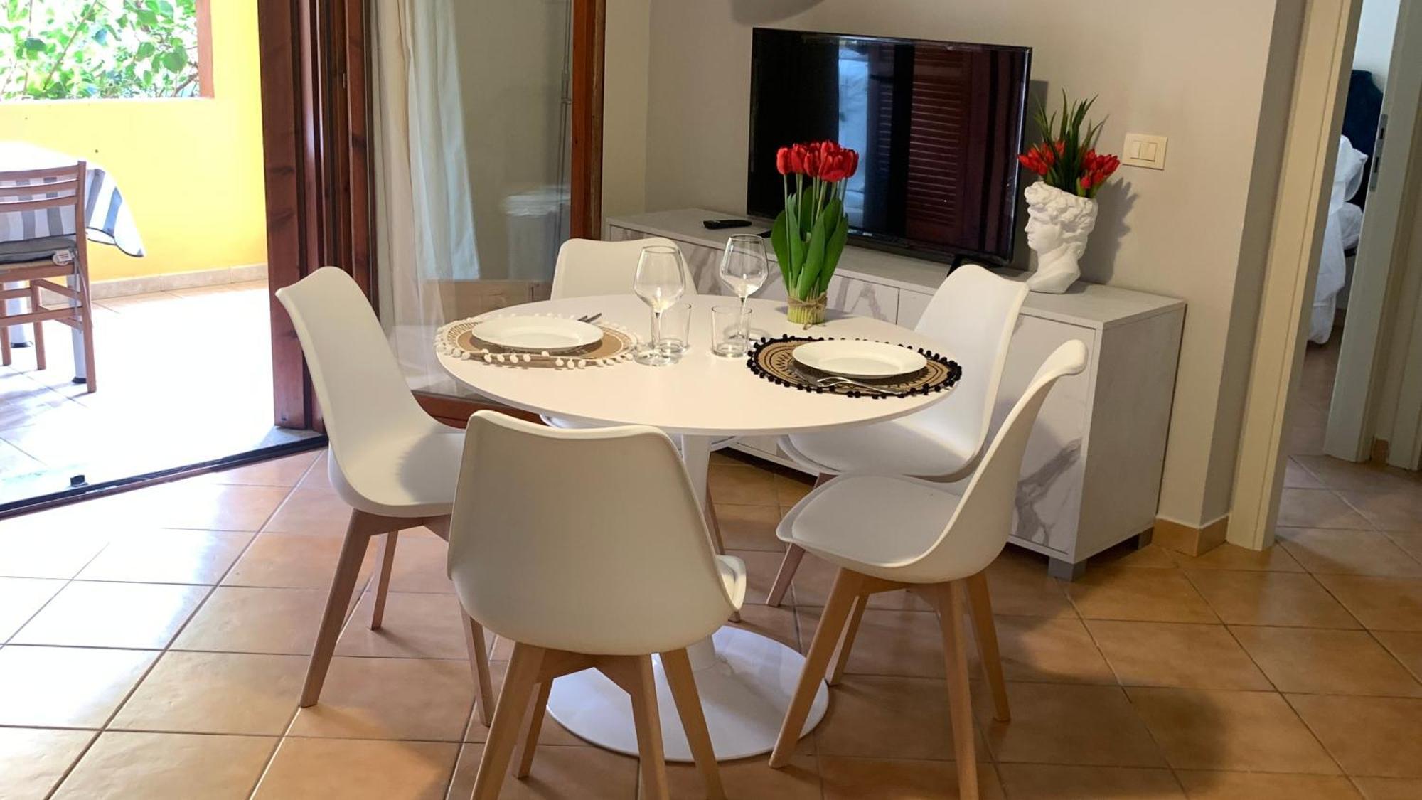 Nest House - Esclusivo Appartamento Marina Di Olbia- Mater Olbia - Beaches - Close To The Airport - Private Parking- Full Comforts - Exterior foto
