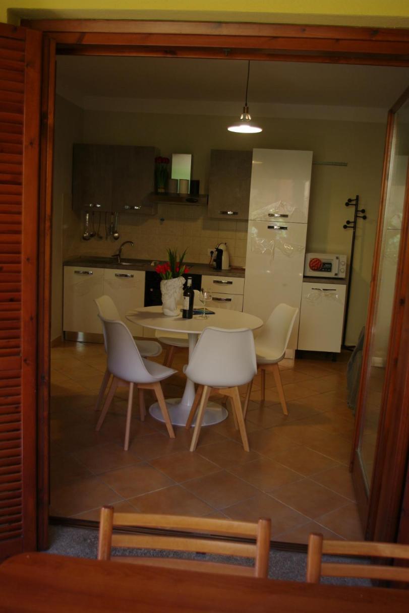 Nest House - Esclusivo Appartamento Marina Di Olbia- Mater Olbia - Beaches - Close To The Airport - Private Parking- Full Comforts - Exterior foto